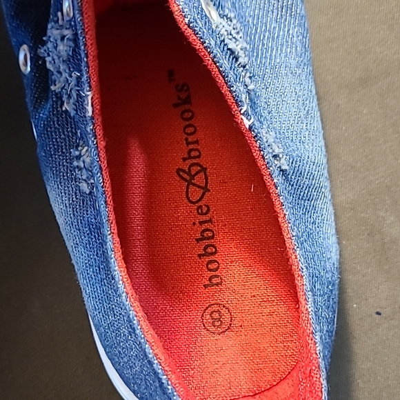 Women's Bobbie & Brooks blue and red Sneakers size 8 - Picture 5 of 8
